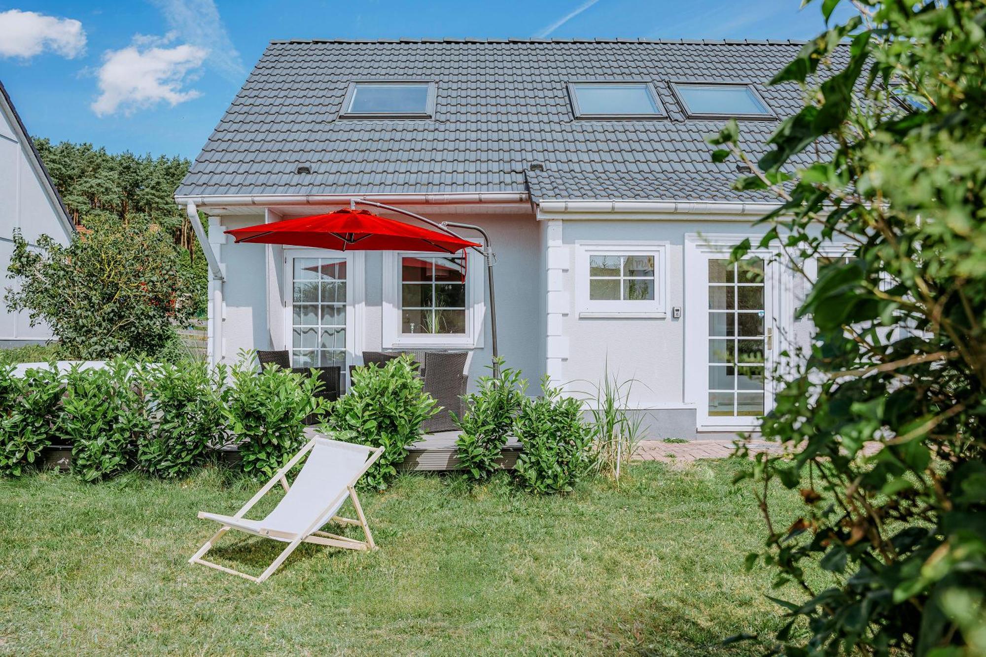 Ferienhaeuser Insel Usedom Haus Samara 8 - Blick Aufs Achterwasser! Whirlpool Und Sauna Lutow Esterno foto